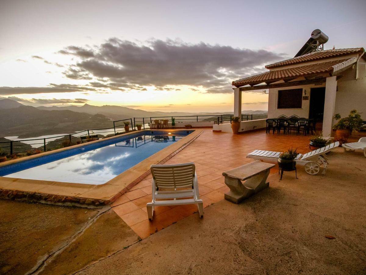Villa El Mirador De La Luna à El Gastor Extérieur photo